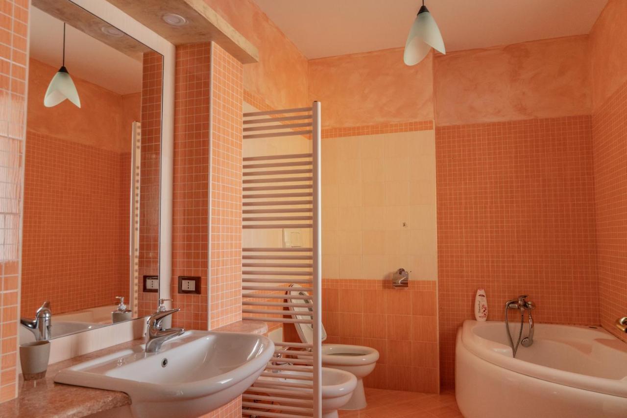 B&B Salerno ซาร์โน ภายนอก รูปภาพ