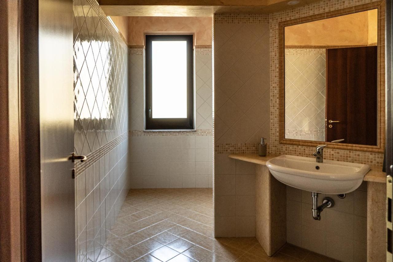B&B Salerno ซาร์โน ภายนอก รูปภาพ