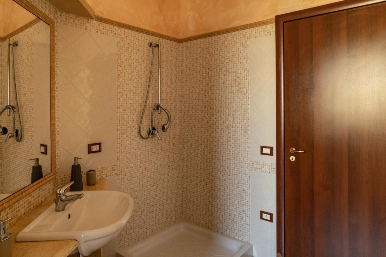 B&B Salerno ซาร์โน ภายนอก รูปภาพ