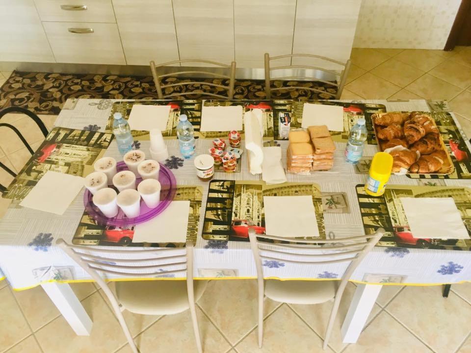 B&B Salerno ซาร์โน ภายนอก รูปภาพ
